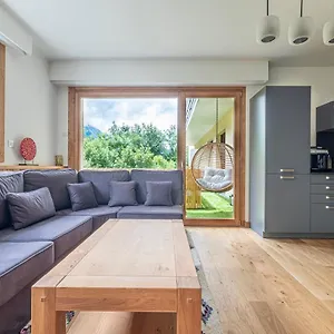  Apartment Au Coeur Du Glacier France
