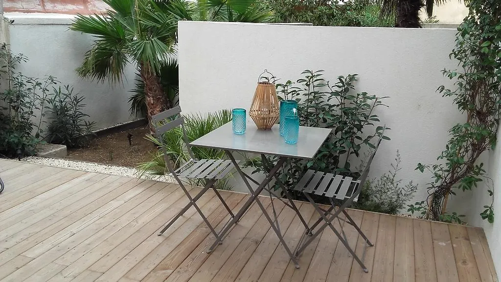 L'Orangeraie Et La Palmeraie D'Endoume Holiday home Marseille 0*,  France
